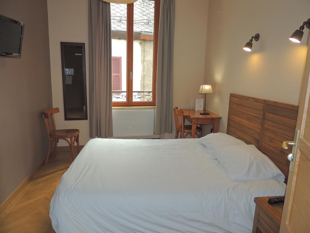Hotel Des Alpes Le Bourg-dʼOisans Pokój zdjęcie